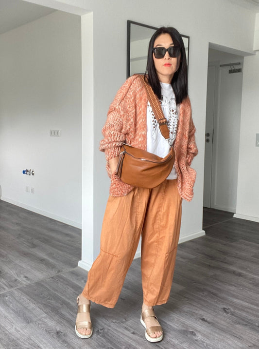 NEW Herbst/Winter 2023 Crossbody bag -Gürteltasche-Umhängetasche in Camel