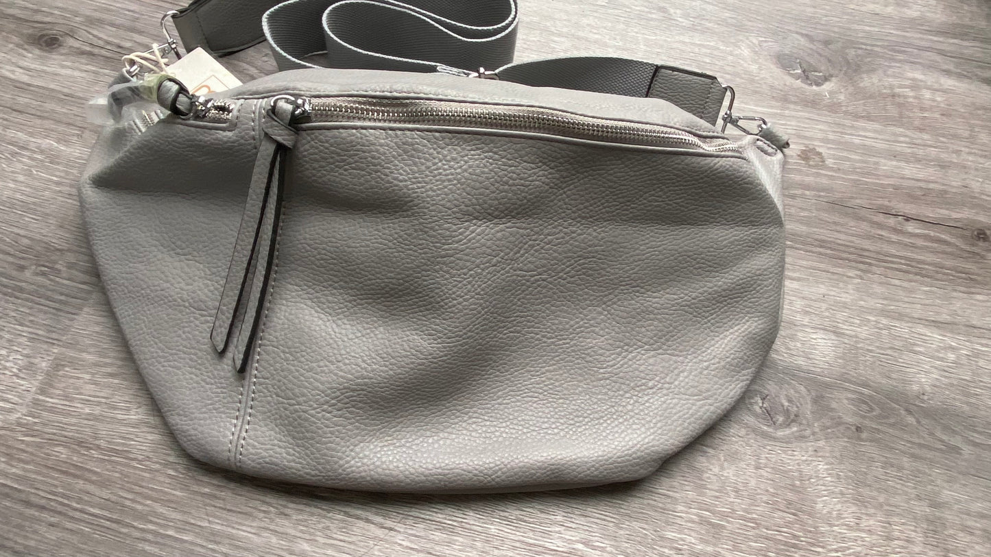 XXL Tasche -crossbody bag -Bauchtasche -Umhängetasche in Hellgrau