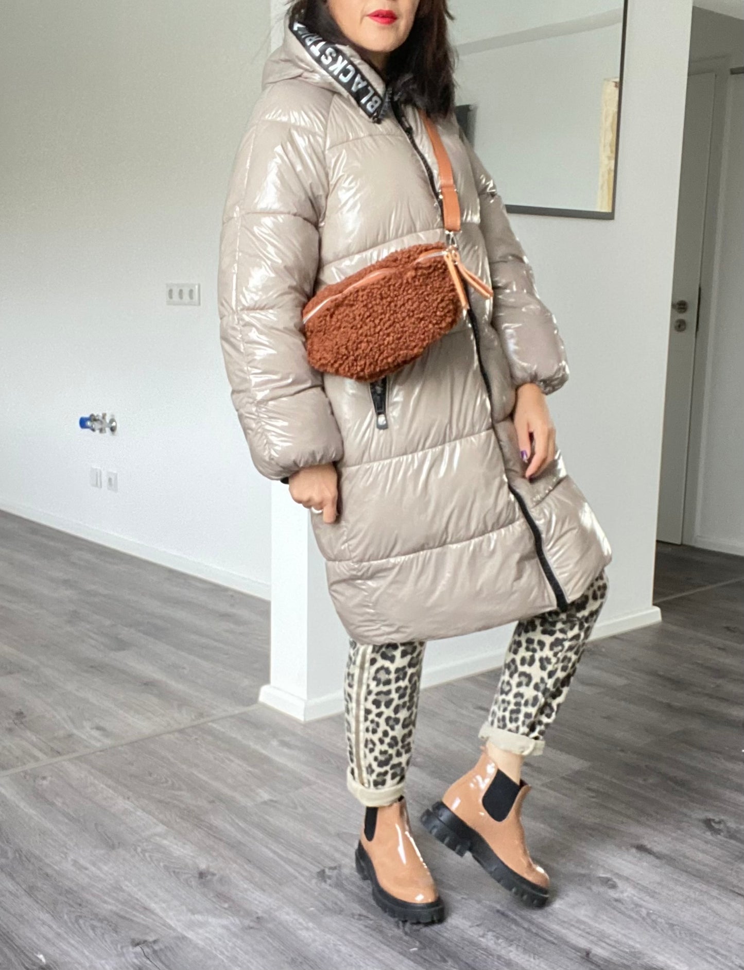 Damen Teddyplüsch /Kunstfell -Umhängetasche-Bauchtasche-Crossbody bag