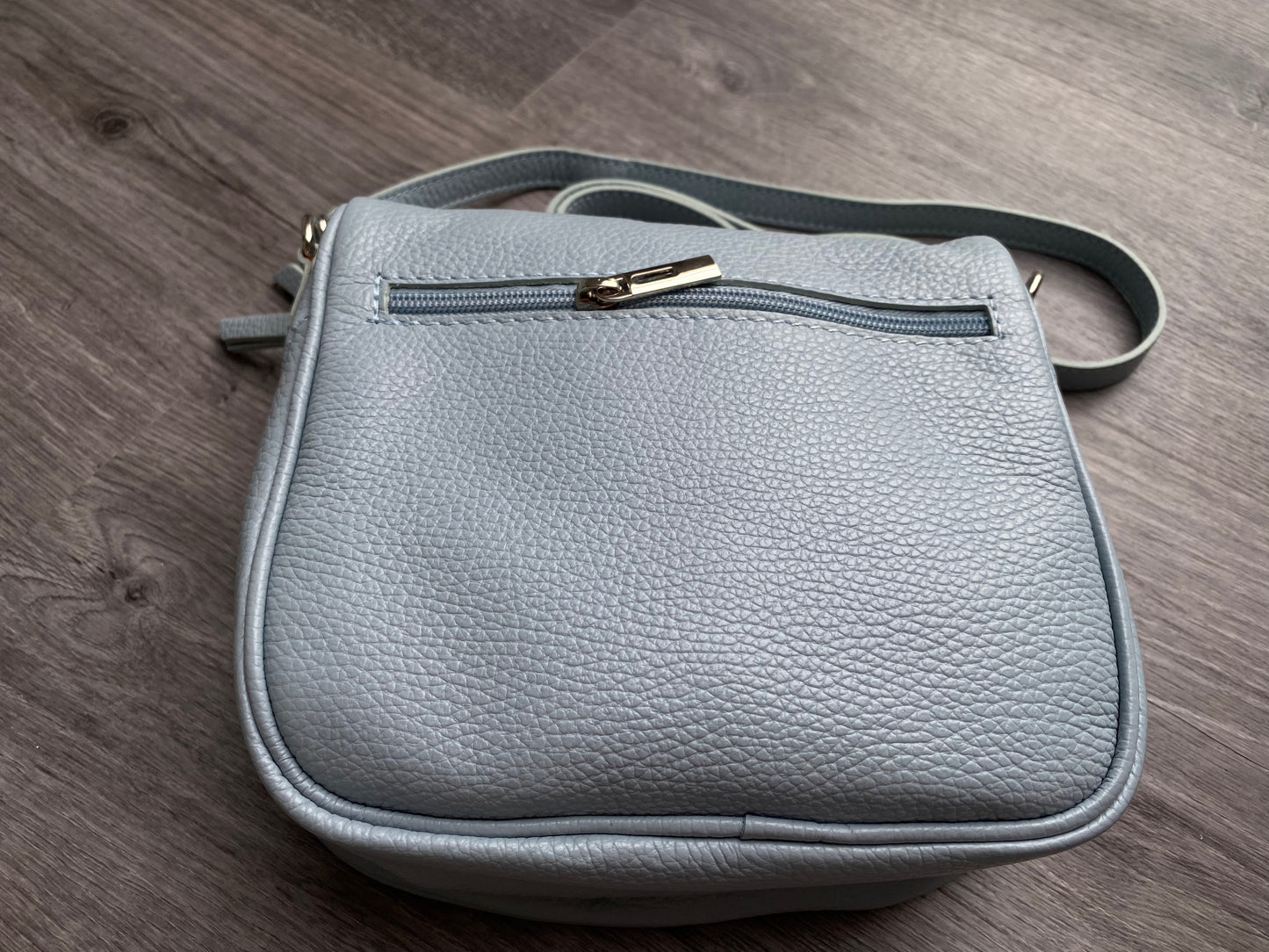 Damen Umhängetasche-Schultertasche-Bauchtasche mit vielem Stauraum aus Leder