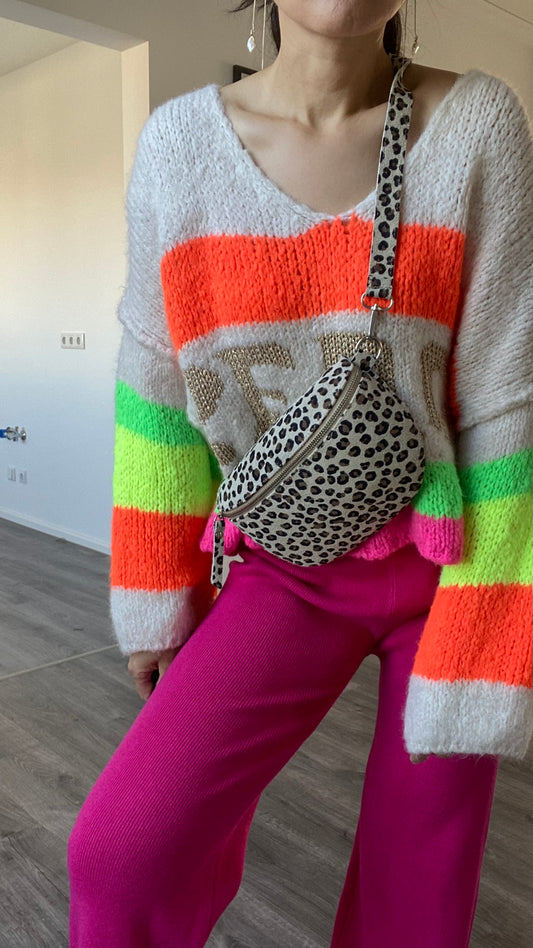 Bauchtasche -crossbody bag -Schultertasche- Wildleder Leopard Print von Grösse M