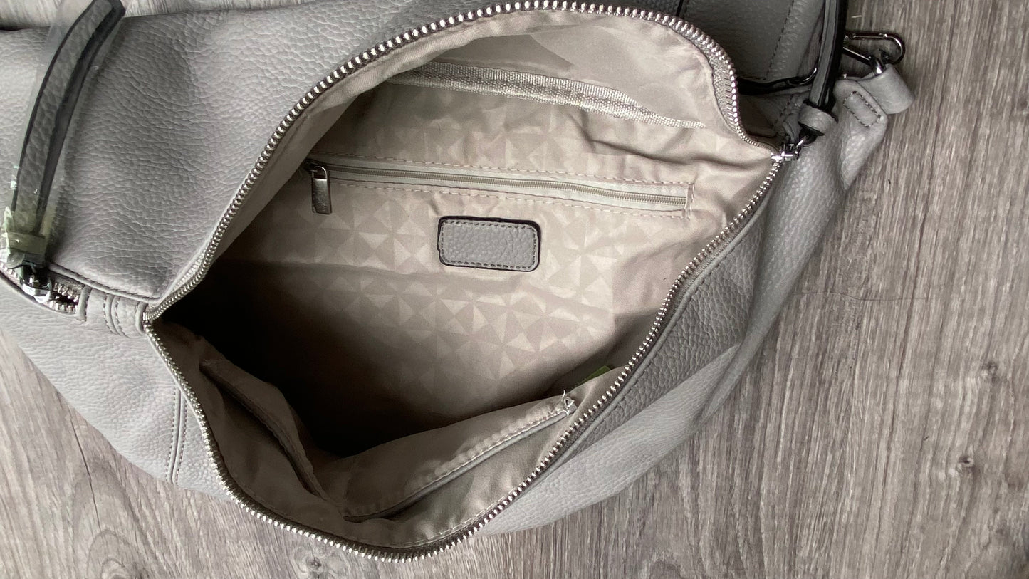 XXL Tasche -crossbody bag -Bauchtasche -Umhängetasche in Hellgrau