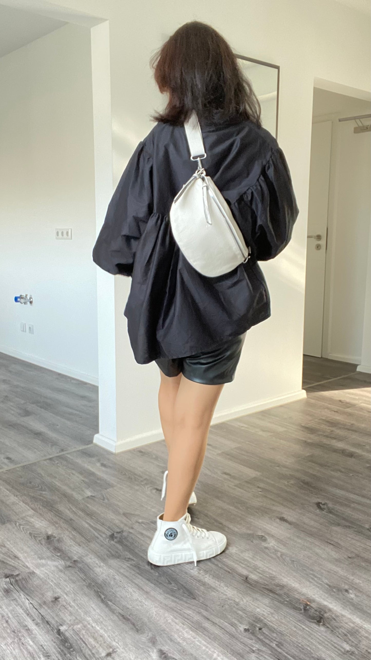 Damen crossbody bag-Umhängetasche-Schultasche-Bauchtasche-Handytasche in Beige