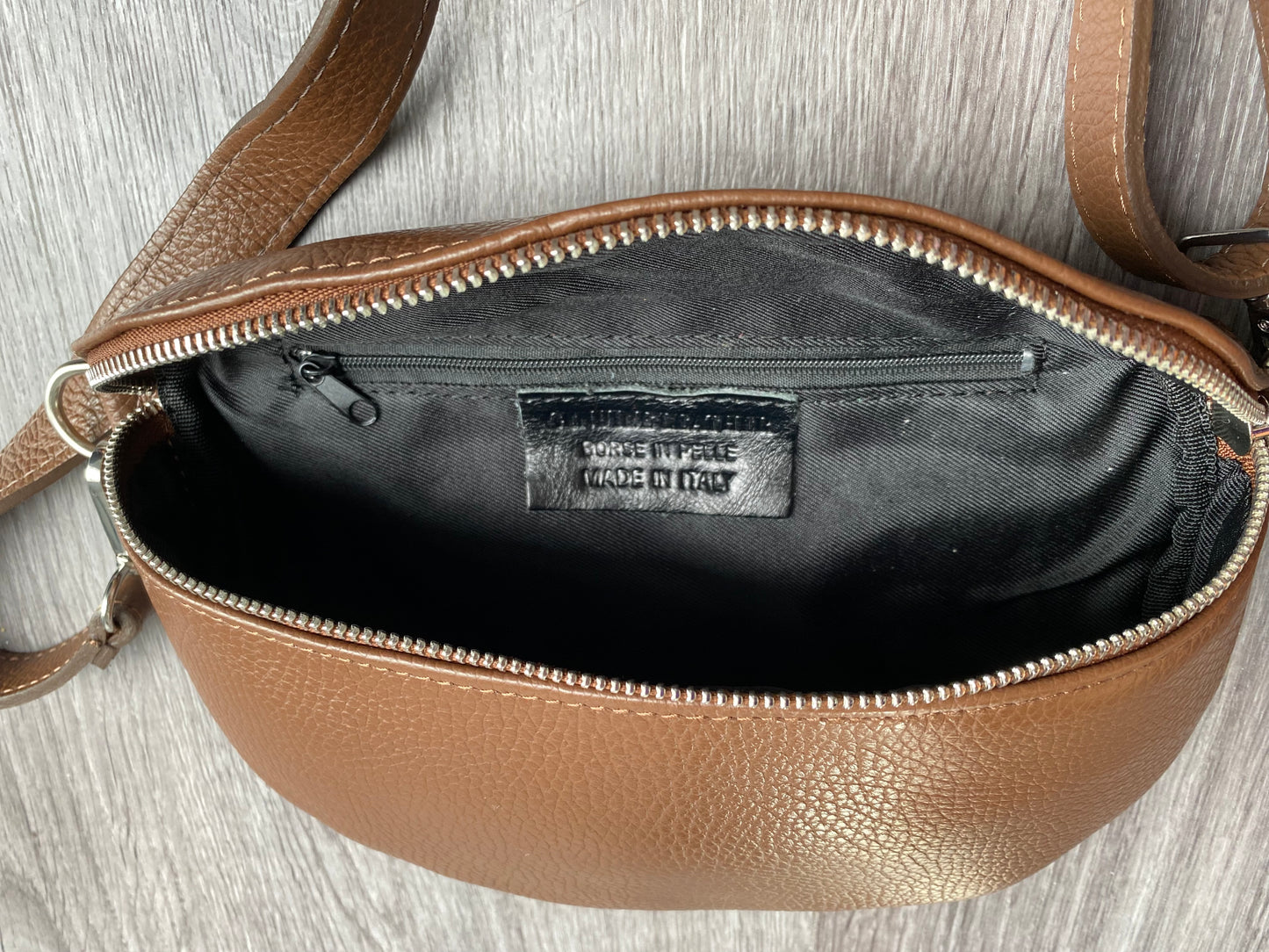 Damen Bauchtasche -crossbody bag -Schultertasche- echtes Leder Braun von Grösse M