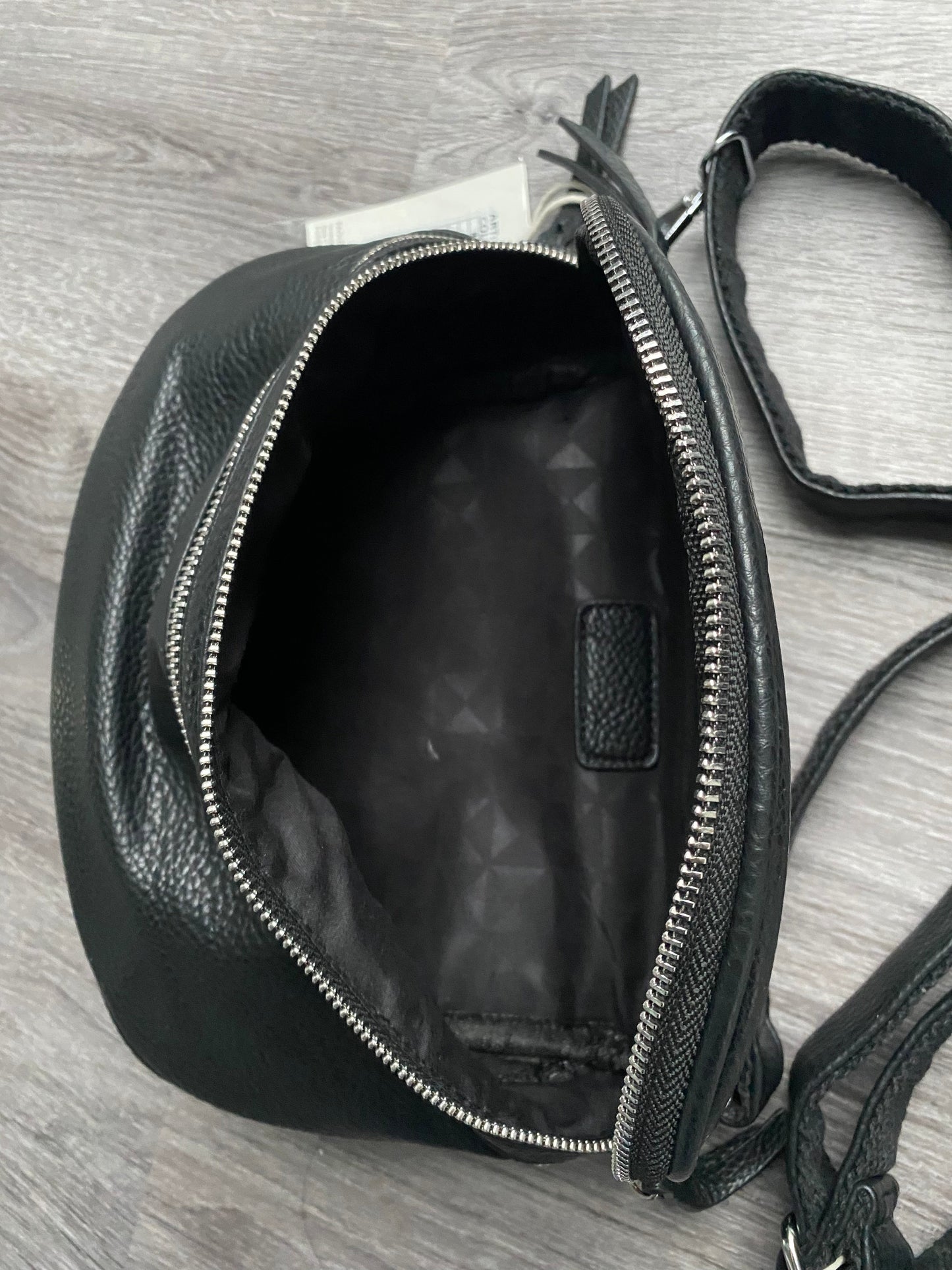 Damen Umhängetasche-Schultertasche-Bauchtasche mit mehrer Fächer in Schwarz