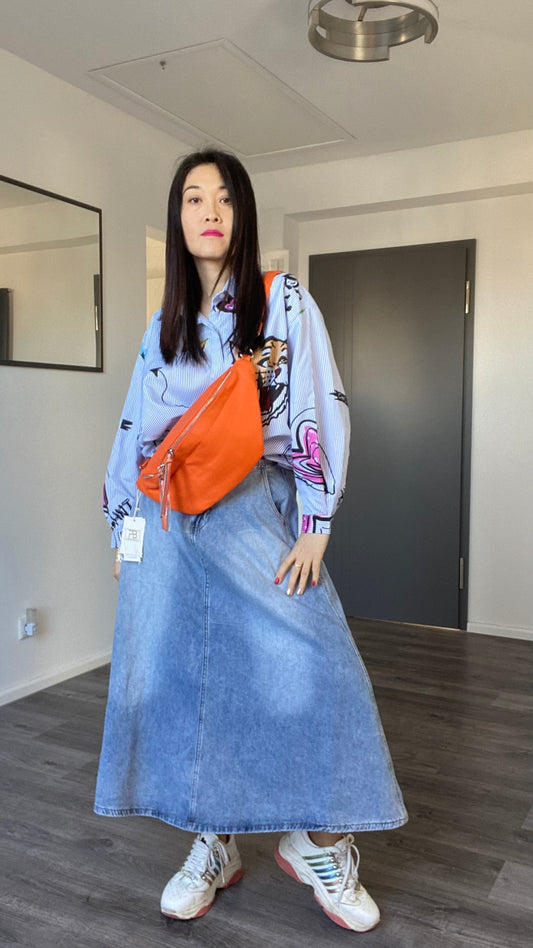 Umhängetasche-crossbody bag -Schultertasche praktisch für Unterwegs in Orange