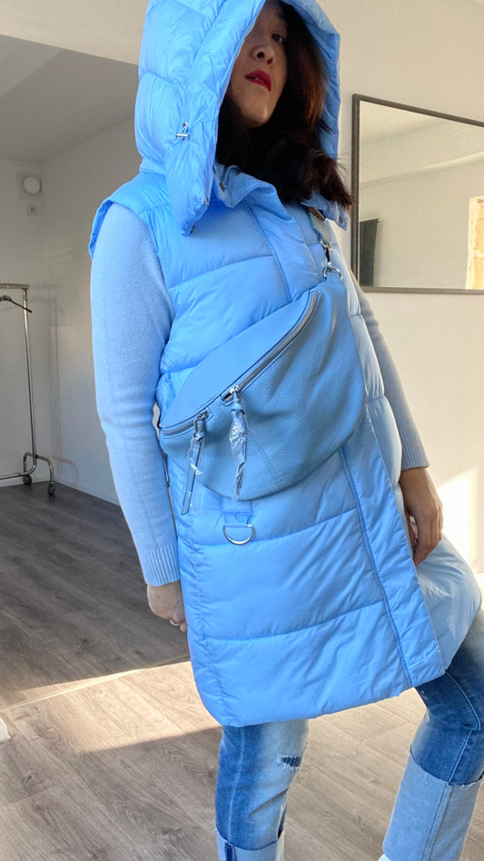 Umhängetasche-crossbody bag -Schultertasche praktisch für Unterwegs in Hellblau