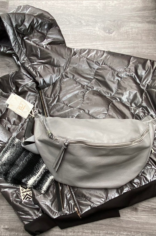 XXL Tasche -crossbody bag -Bauchtasche -Umhängetasche in Hellgrau